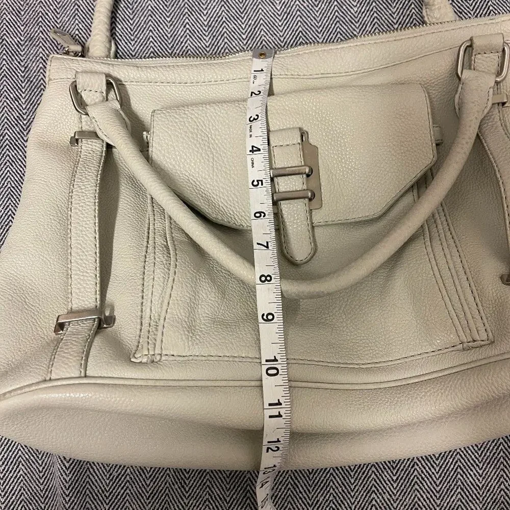 OLIVIA HARRIS - Pebbled Hobo Bag - Picture 9 of 10